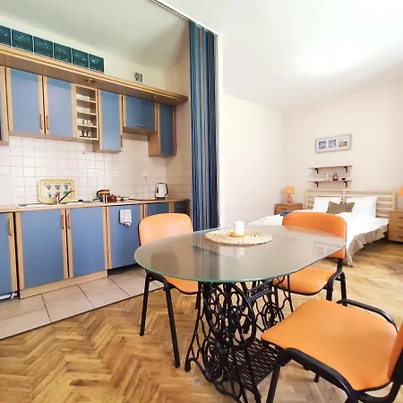 Plac Nowy 8A By Homeprime Krakow Exterior photo