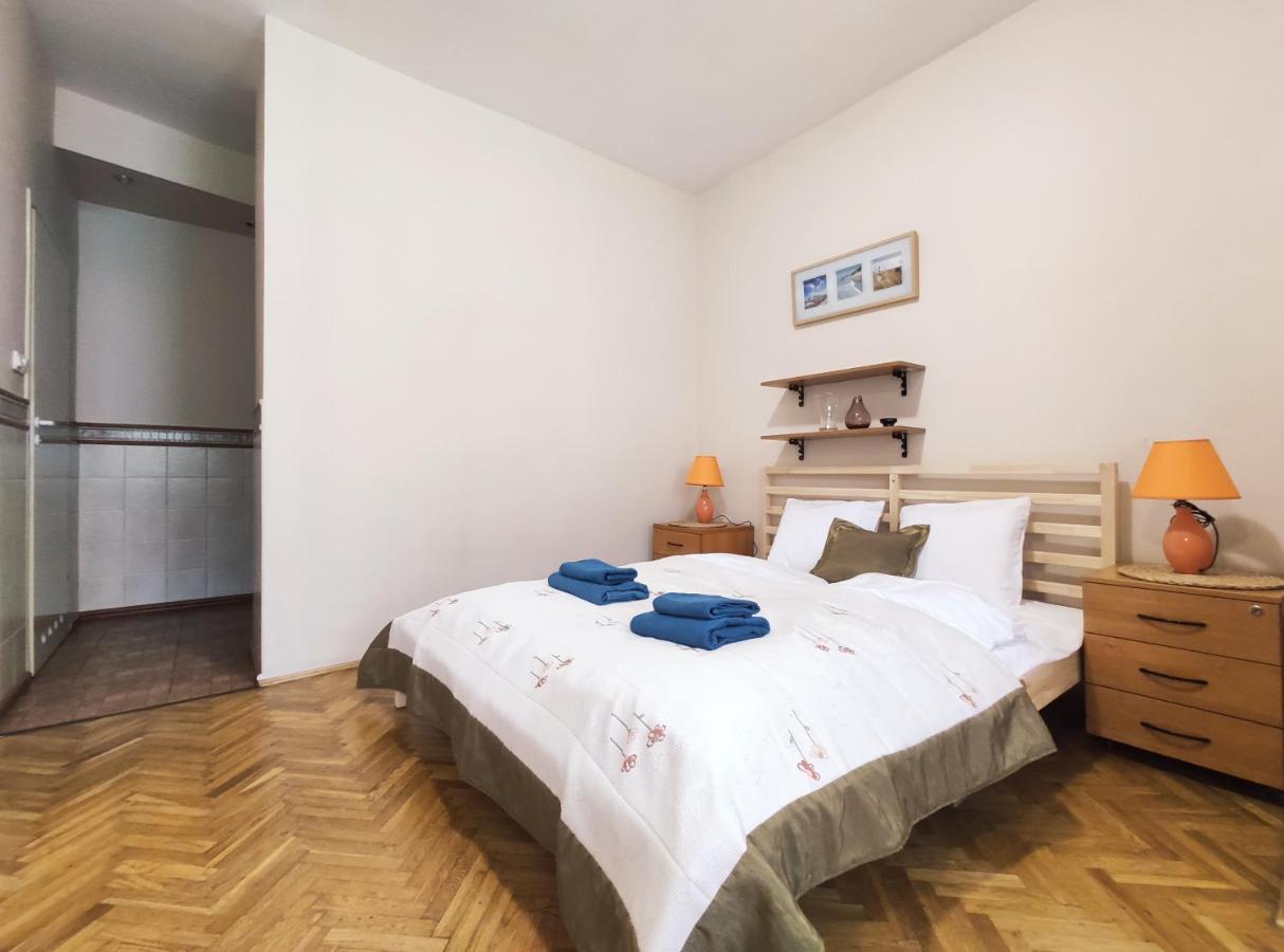Plac Nowy 8a By Homeprime Apartment *