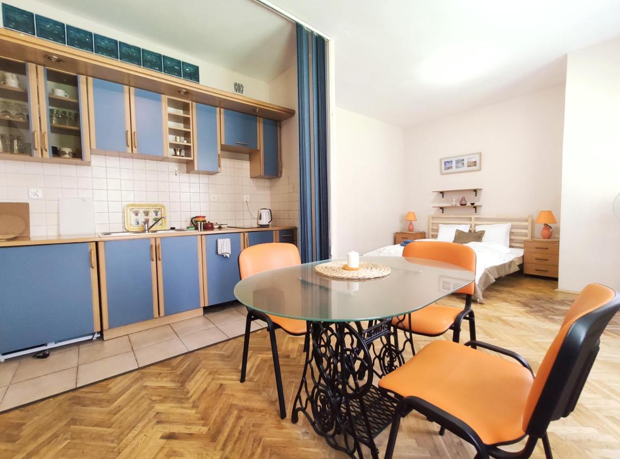 Apartment Plac Nowy 8a By Homeprime *